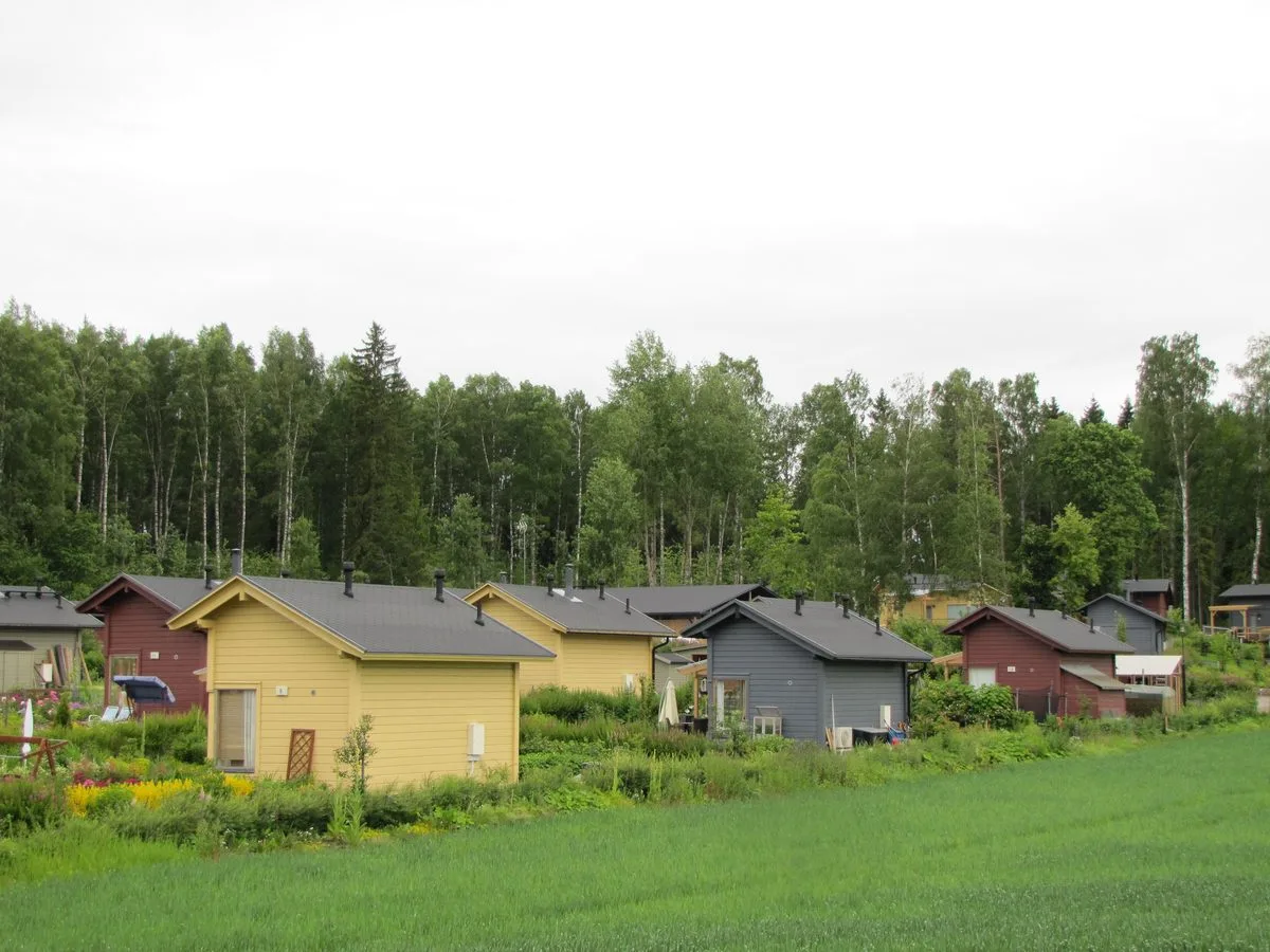 Traglufthalle auf Schraubpfahl-Fundament